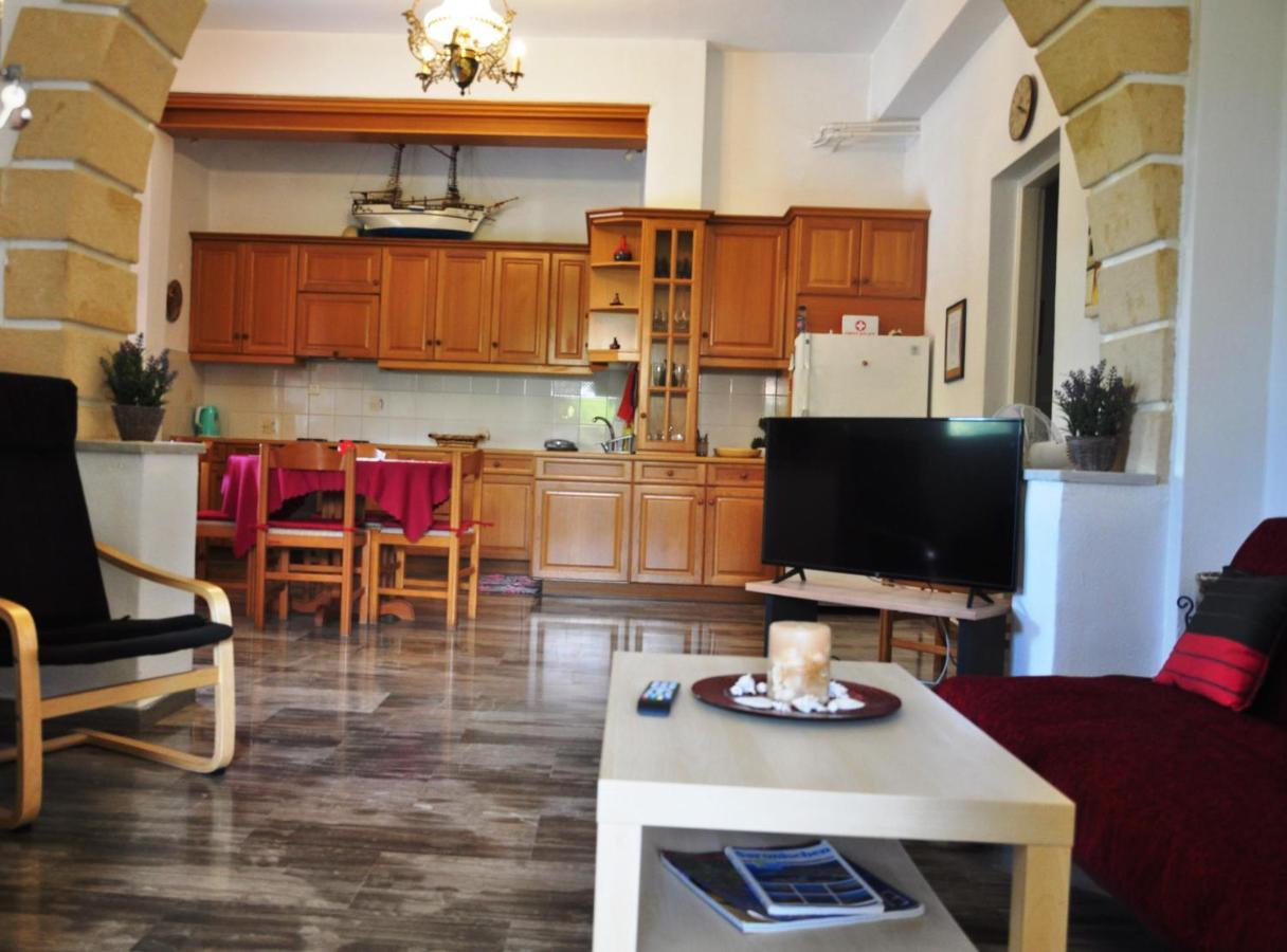 Aegina Town, Summer House Extérieur photo